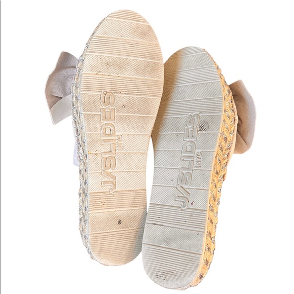 EUC J/Slides White Bow Ritsy Leather Slide - Picture 9 of 9